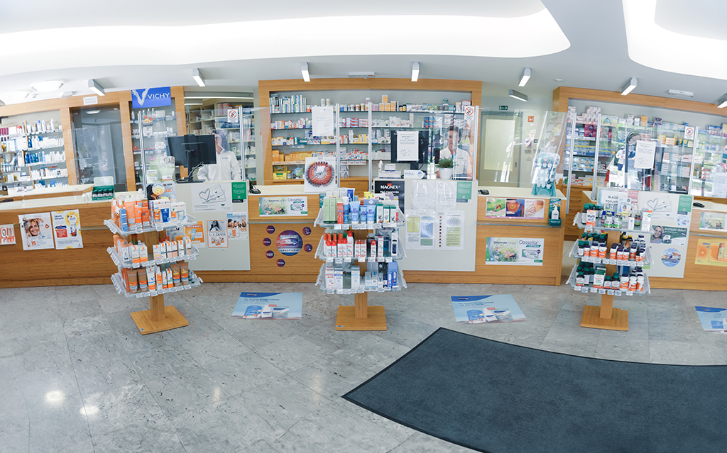 Lekarna Duplica (notranjost)