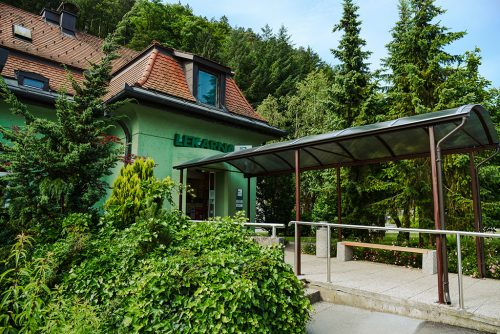 Lekarna Litija (zunanjost)