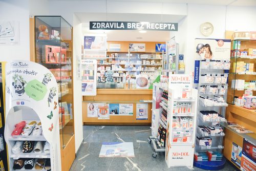 Lekarna Litija (notranjost)